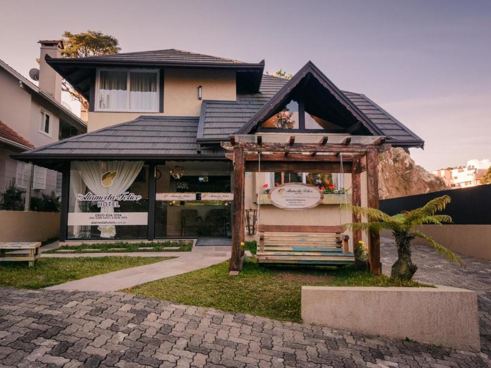 Alameda Felice Hotel Gramado Exterior photo
